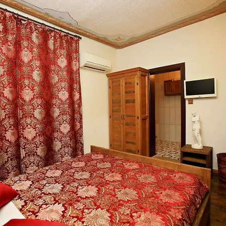 Old House Pub * 안탈리아