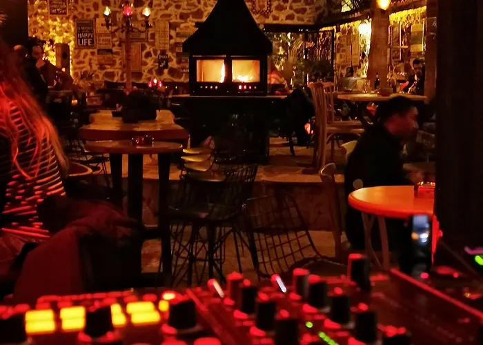 Отель Old House Pub