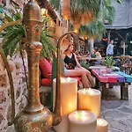 Old House Pub Hotel
